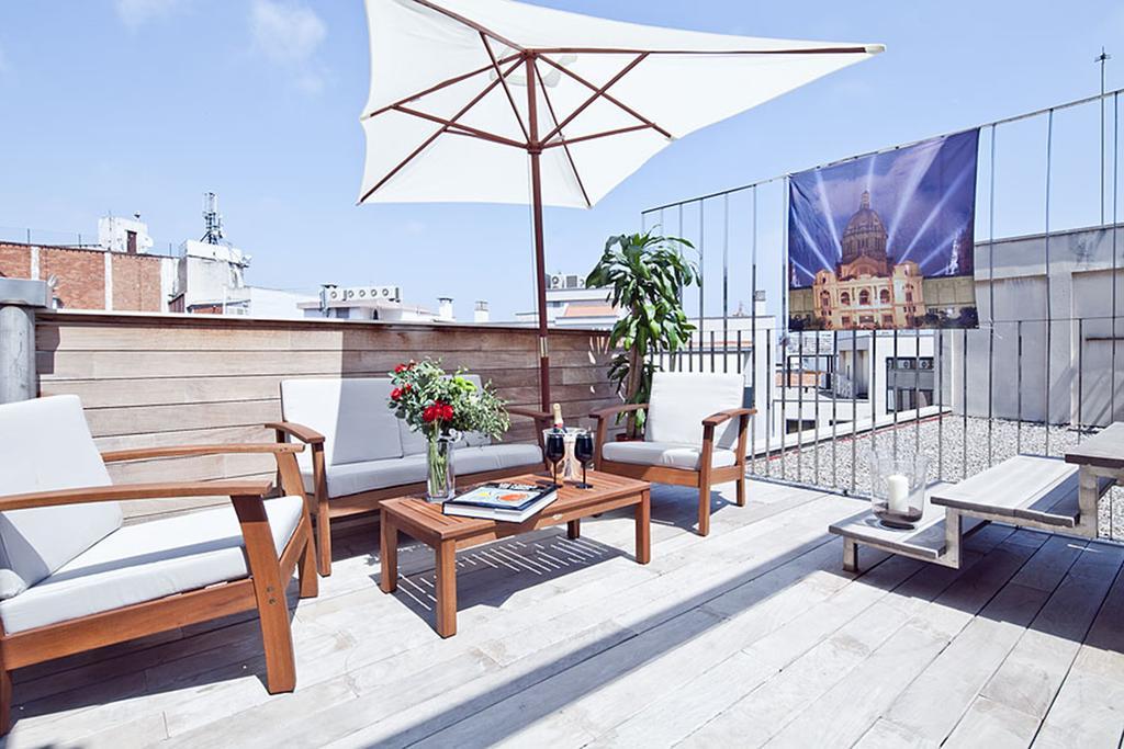 Apartment Barcelona Rentals - Pool Terrace In City Center Zewnętrze zdjęcie