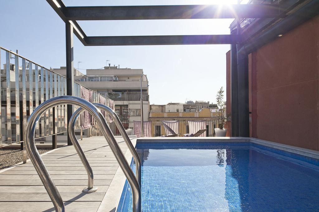 Apartment Barcelona Rentals - Pool Terrace In City Center Zewnętrze zdjęcie
